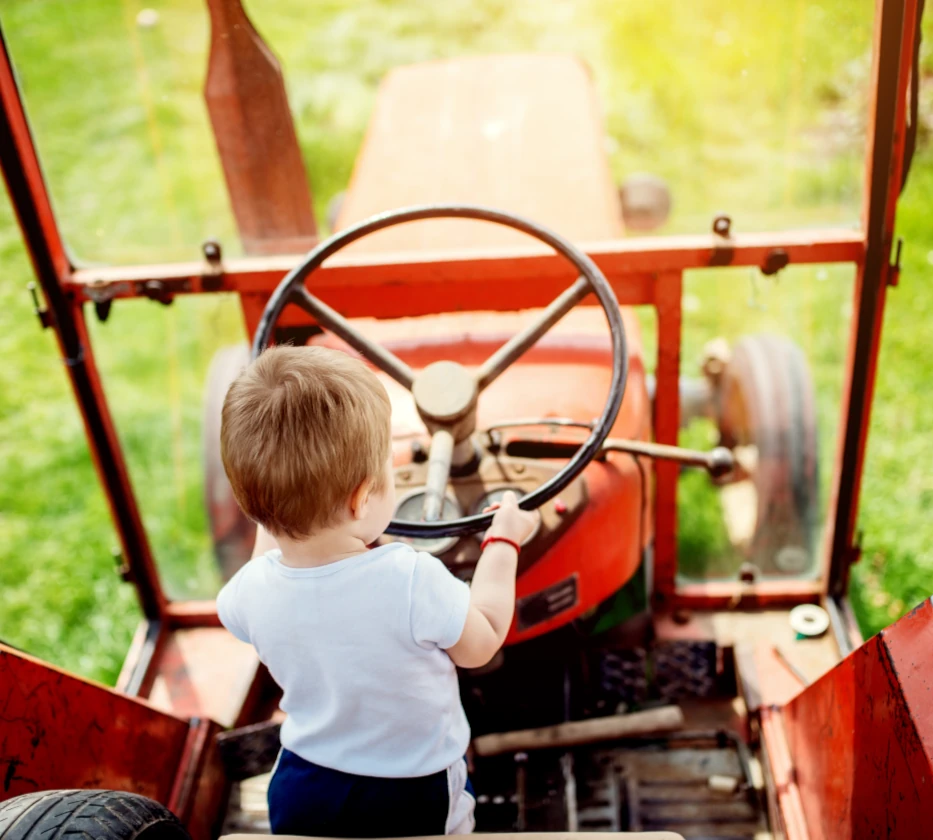 Besondere Geschenke für kleine Traktor-Fans
